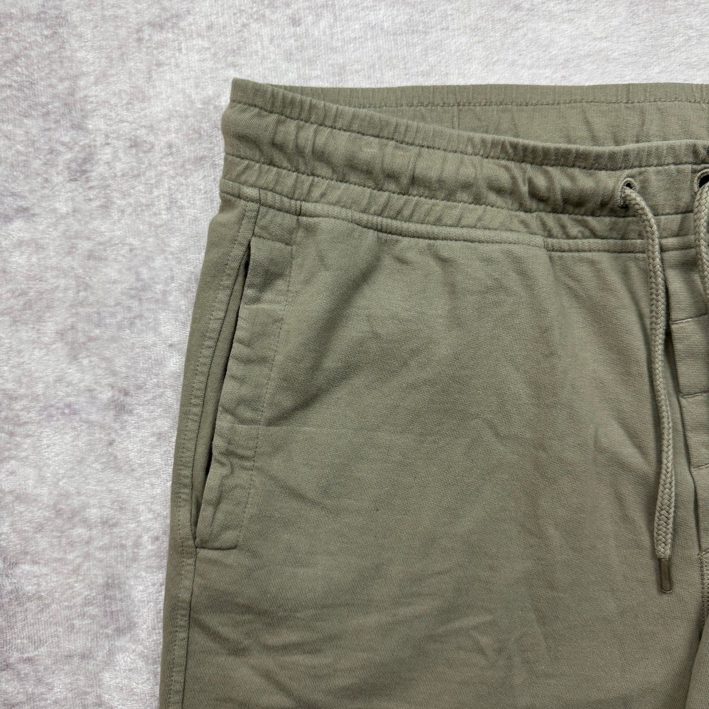 C.P. Company Light Fleece Cargo Bermuda Shorts SS 2022