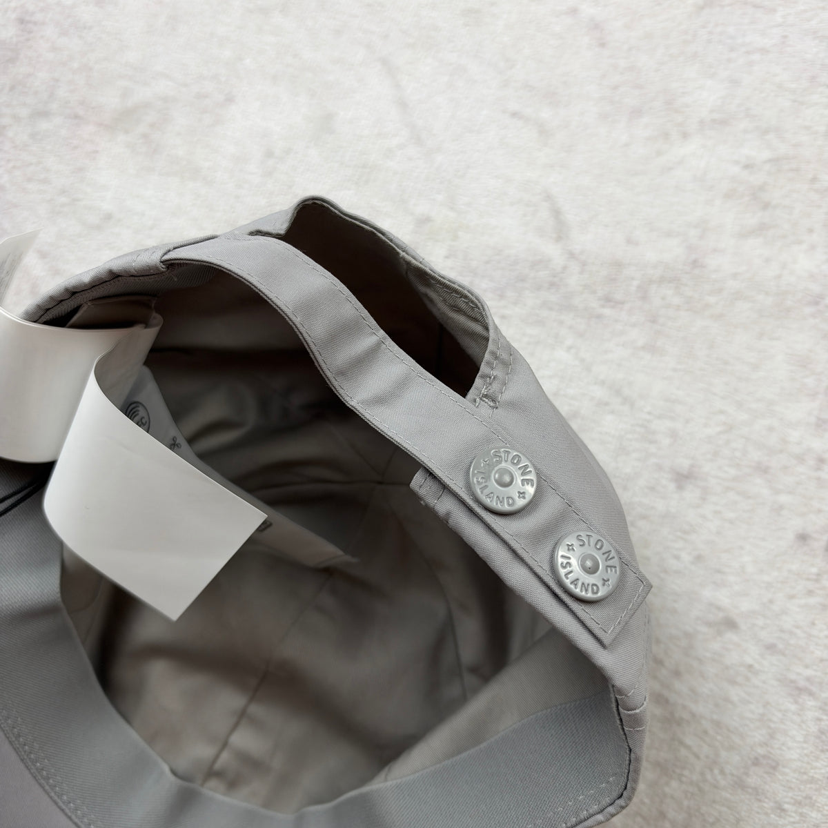 Stone Island Ghost Piece Cap SS 2026 Descrição: