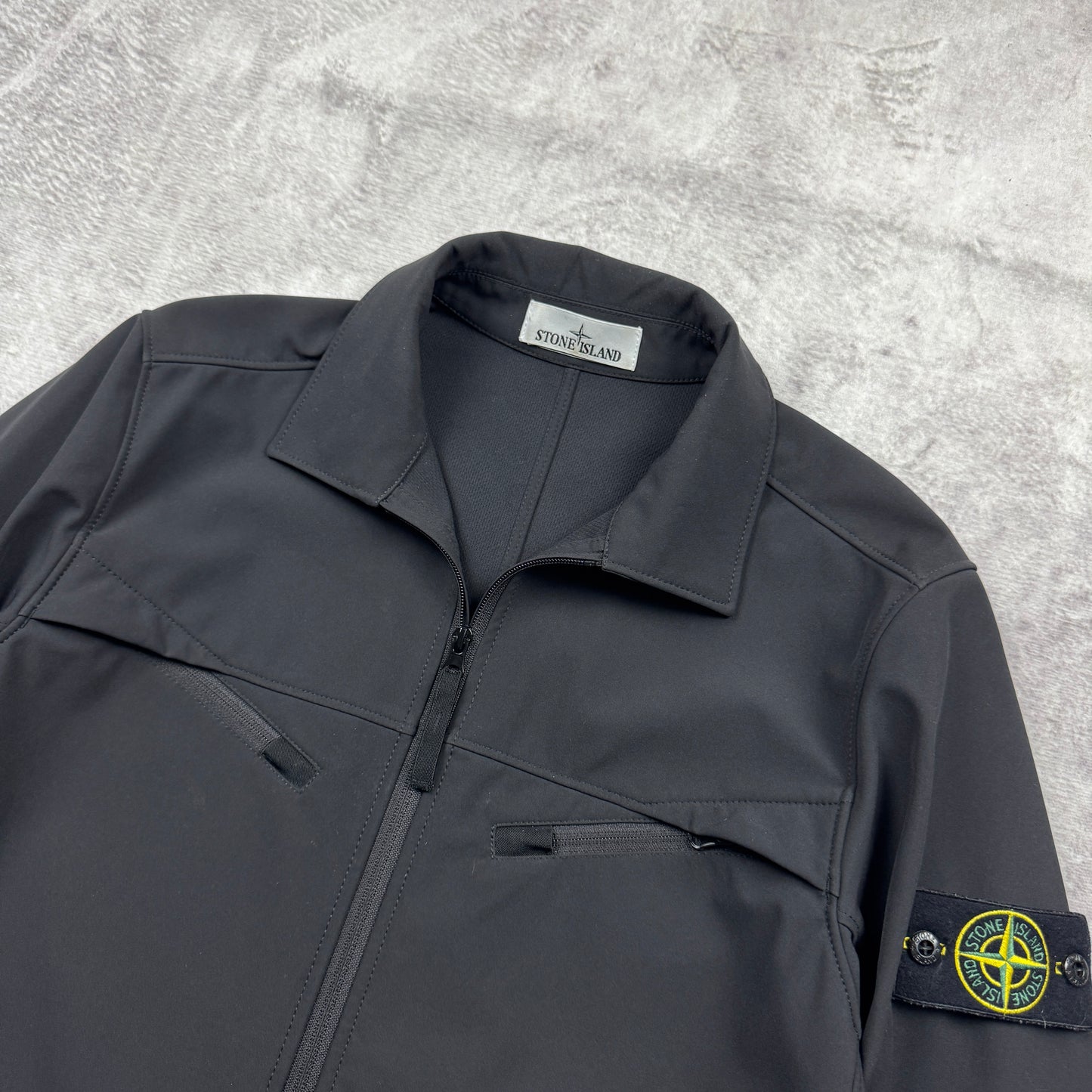 Stone Island Soft Shell-R e.dye Technology Overshirt SS 2023
