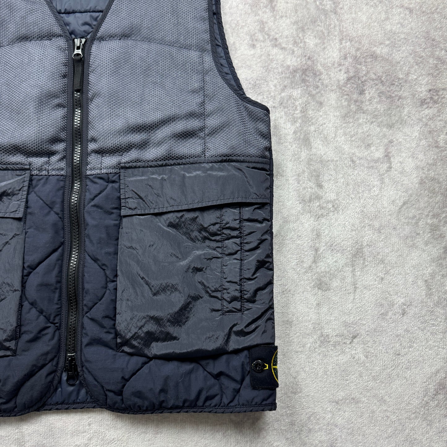 Stone Island Modified Panama 6/3 HT Nylon Mix Fabrics with Primaloft-Tc Vest AW 2021