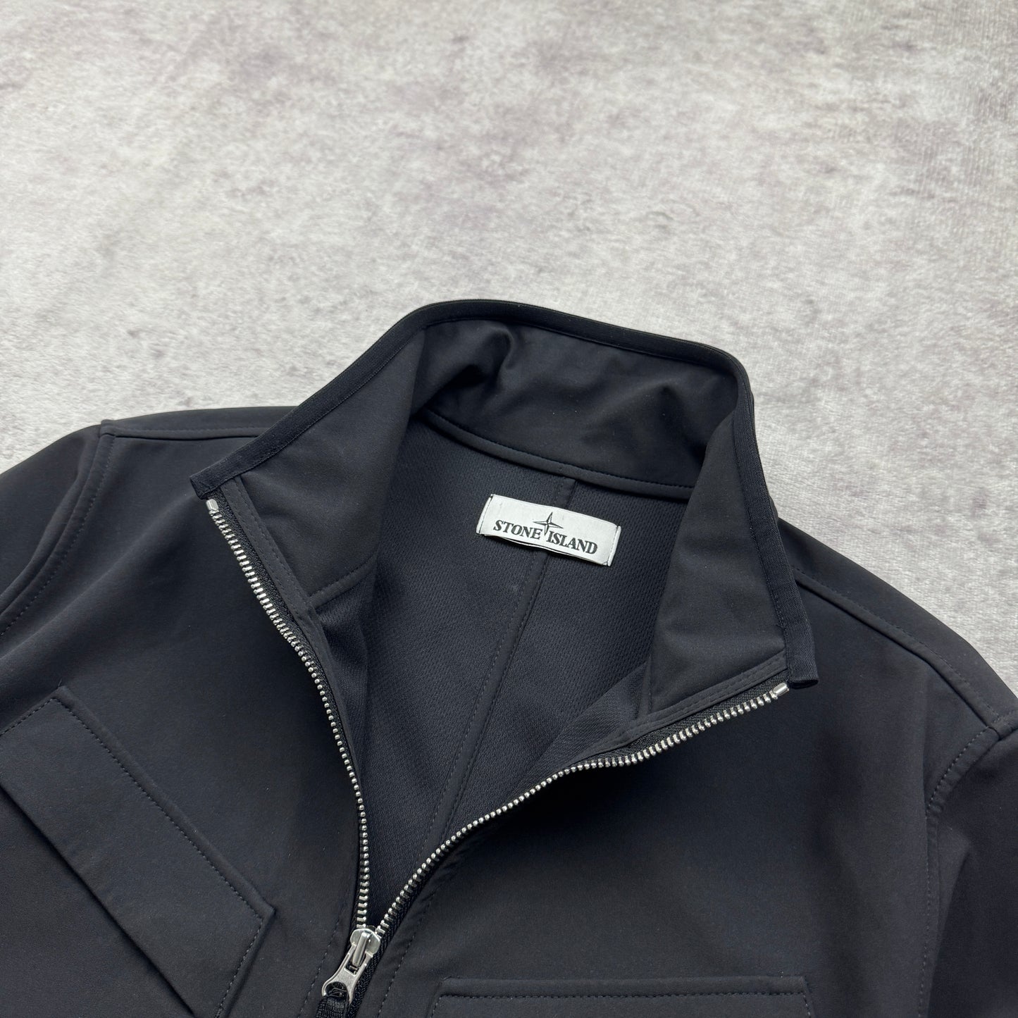 Stone Island Light Soft Shell-R e.dye Technology Overshirt SS 2021