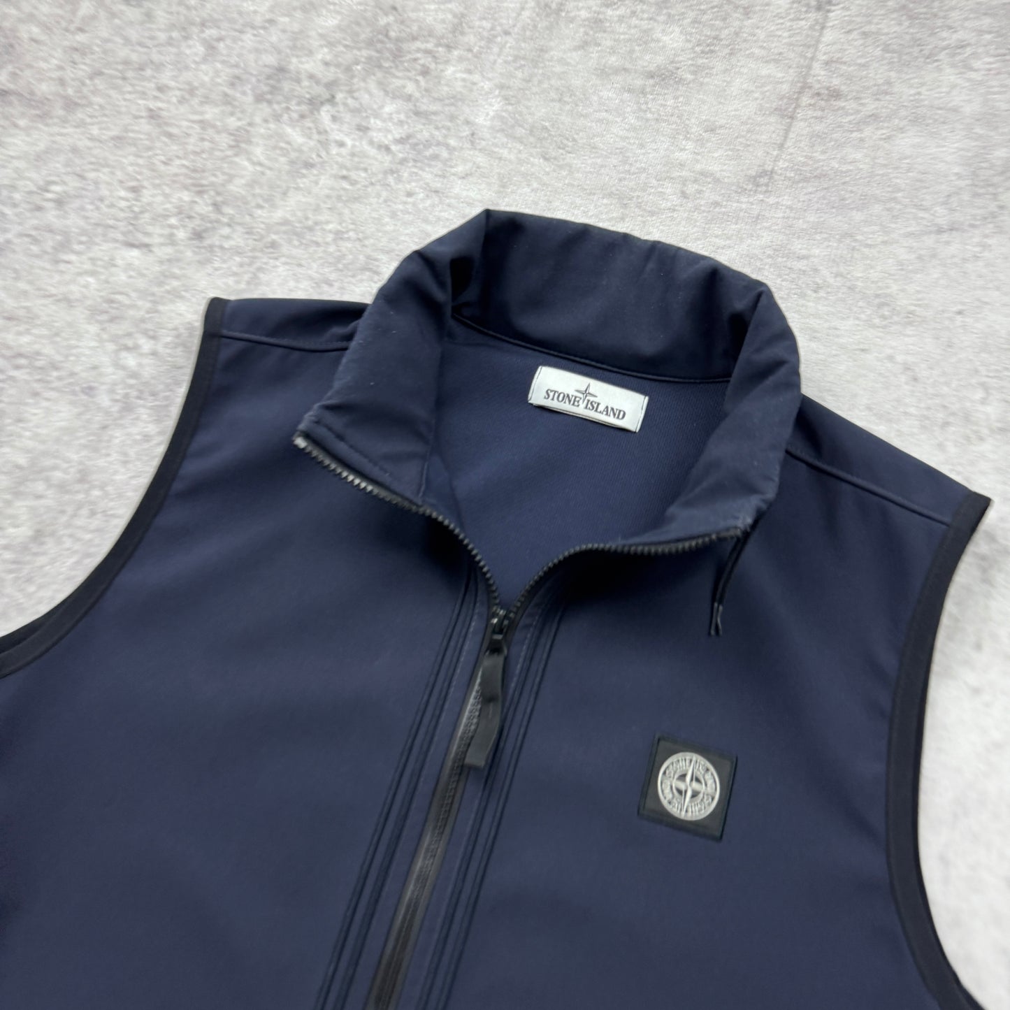 Stone Island Light Soft Shell-R e.dye Technology Vest SS 2022