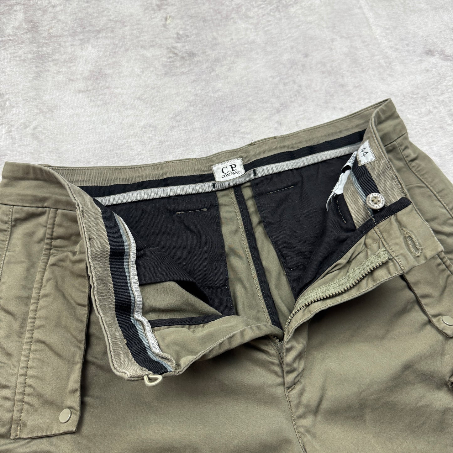 C.P. Company Cargo Shorts SS 2022