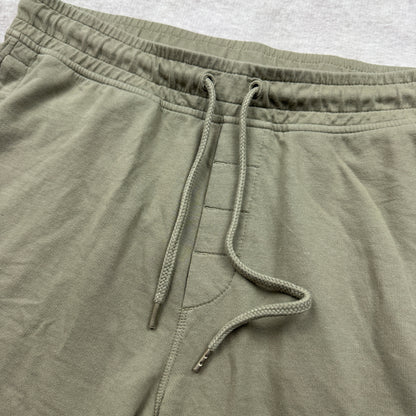C.P. Company Light Fleece Cargo Bermuda Shorts SS 2022