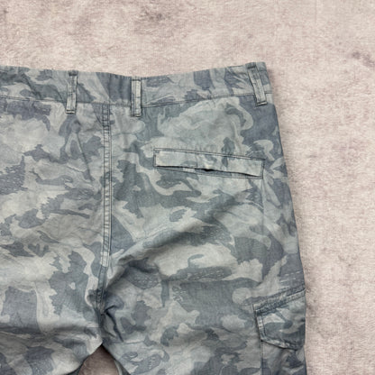 Stone Island Big Loom Camo Cargo Pants Type RE-T SS 2020